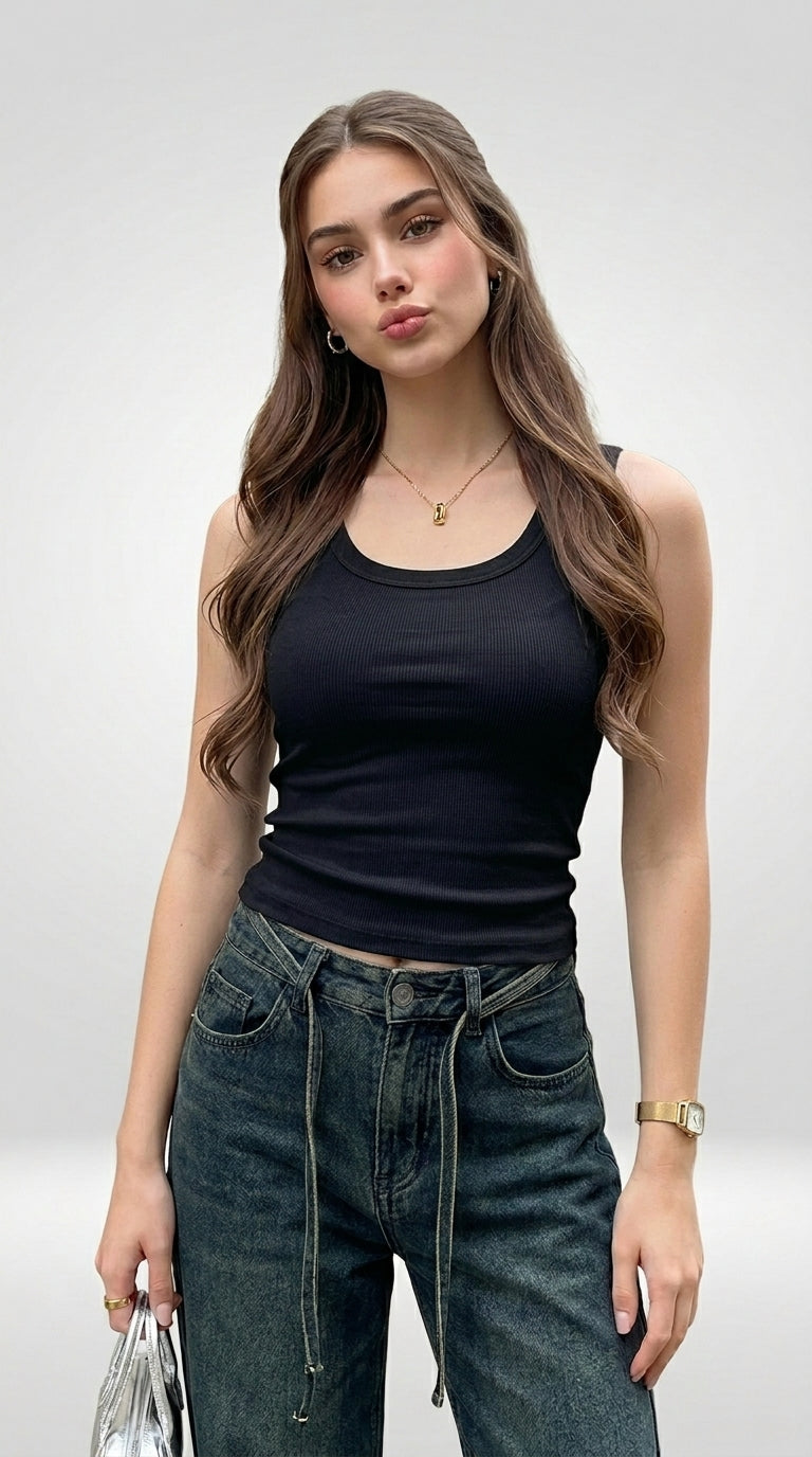 MINIMAL STRAP TOP